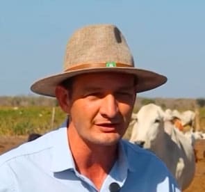 João Luiz Tomazzoni da Fazenda JL